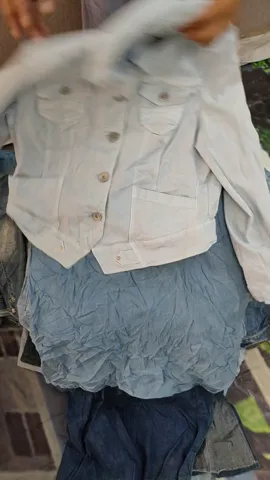 Ladies Denim mix items - 100 pieces